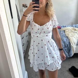 Jessica Simpson red floral white dress